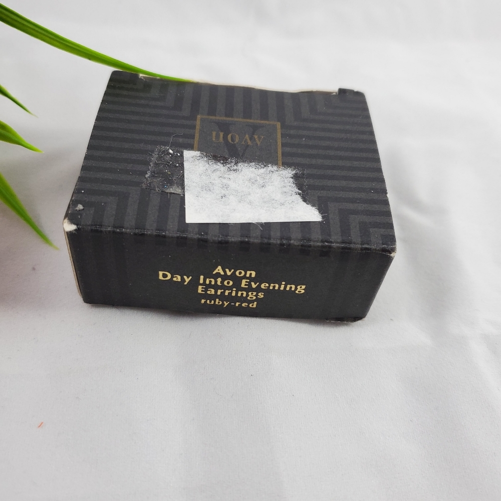 Avon Day Into Evening Earrings Ruby Red Pierced - image 3